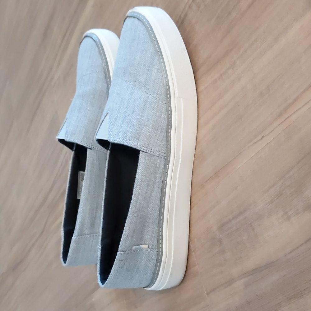TOMS Parker Slip-on size 10 grey
